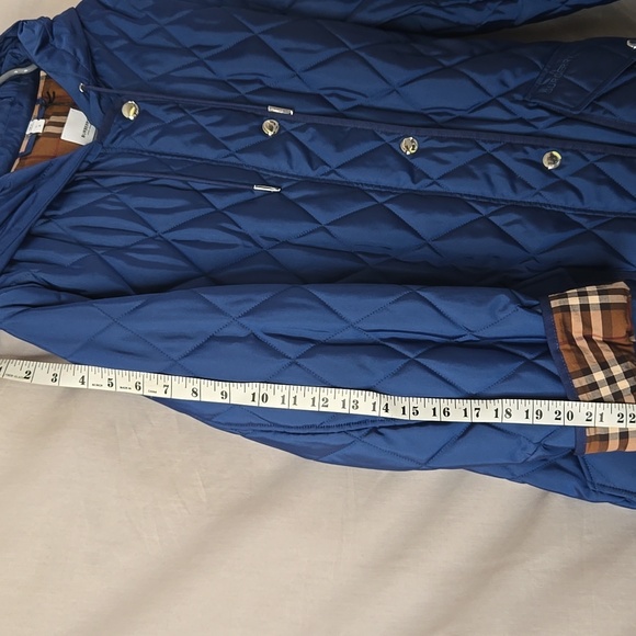 Burberry Blue Quilted Puffer Jacket with Hood - Picture 14 of 14